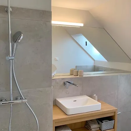 Bades Huk Haus 10 40 - Og Lejlighed